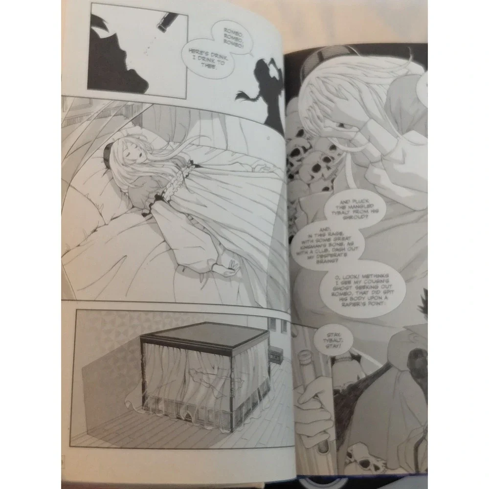 Manga Classics Shakespeare Romeo and Juliet & Hamlet Hardcover Lot of 2